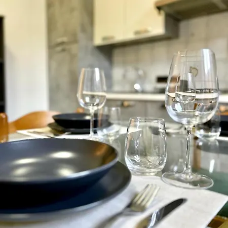 Apartment Zar 3 *